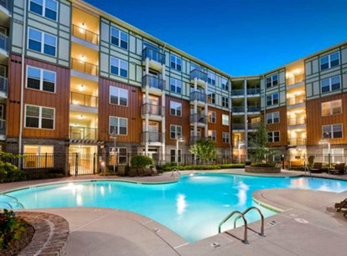 Atlantic Square 2 Bedroom Condos W Pool Atlanta Exterior foto